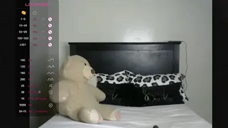 Pretty-diva webcam model stream image