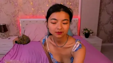 Shy_Kira webcam model stream image