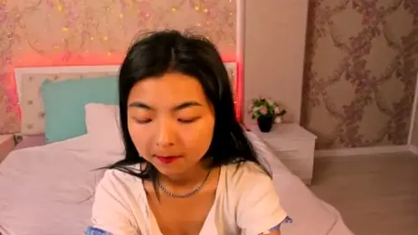 Shy_Kira webcam model stream image