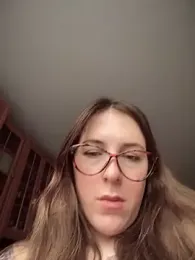 MommmyYummy webcam model stream image