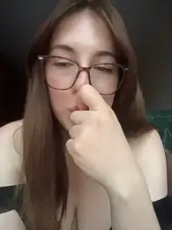 MommmyYummy webcam model stream image