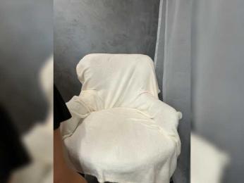 Viki-05 webcam bongacams model stream image