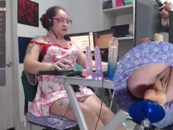 leidycrstnch21 webcam model stream image