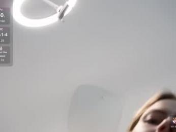 evymiuu webcam model stream image