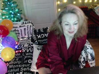 MeganIris webcam model stream image