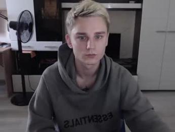 angryzan webcam model stream image