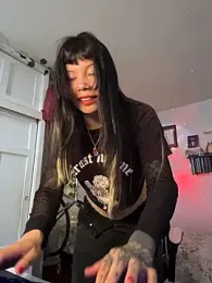 EemaHaruki webcam model stream image