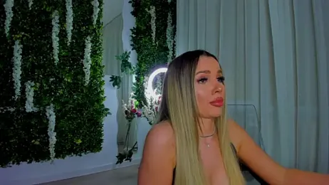 VivienCarter webcam model stream image