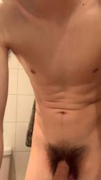 max19__ webcam model stream image