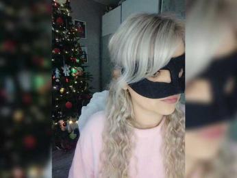 blackmask_ webcam model stream image