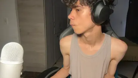 OopsAgain_ webcam stripchat model stream image