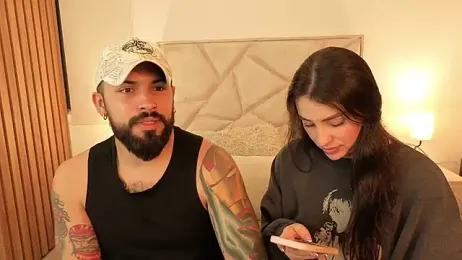 teseo_and_afroditha_ webcam model stream image