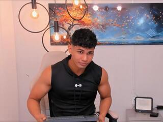 Andy Koop webcam flirt4free model stream image