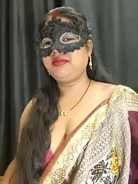 Soniya_G webcam model stream image