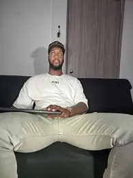 blackdrey18 webcam model stream image