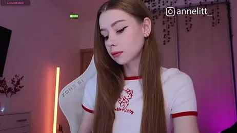 Annelitt webcam model stream image