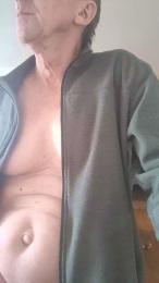 SeniorExhib webcam model stream image