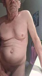 SeniorExhib webcam model stream image