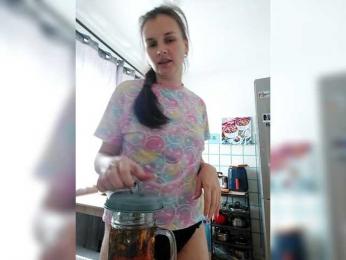 LisaLovHoney webcam model stream image