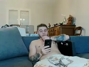 Elkafit28 webcam model stream image