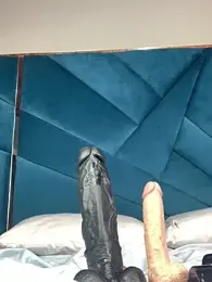 Emiliano_Reyes webcam model stream image