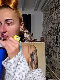 kylie_blck webcam model stream image