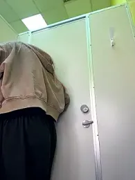 Aiko_Yumi webcam stripchat model stream image