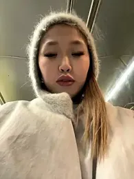 Aiko_Yumi webcam model stream image