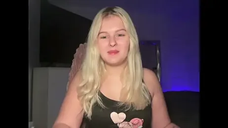 Allylove03 webcam stripchat model stream image