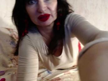 KedraLuv webcam model stream image