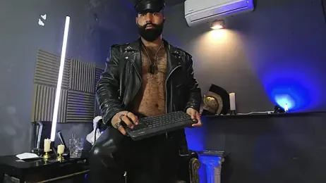 BeardAndrew webcam model stream image