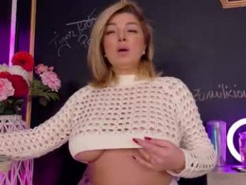 deeadiamond webcam chaturbate model stream image