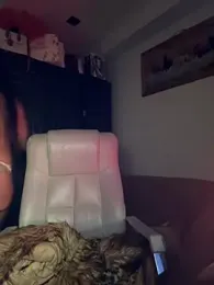 BigDominaMia webcam model stream image