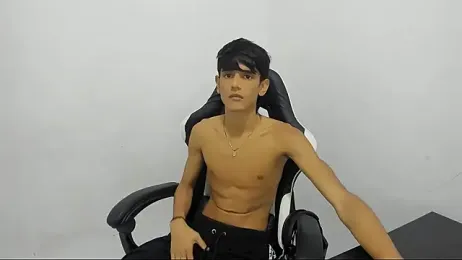 Cris_curry02 webcam model stream image