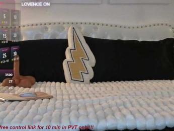 VioletBaby webcam model stream image