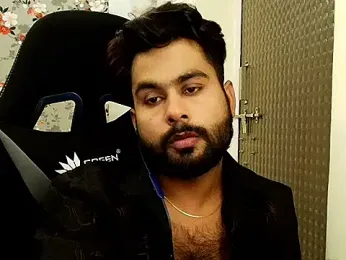 Jenni11Live webcam stripchat model stream image