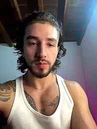 Valentino_Xander webcam model stream image