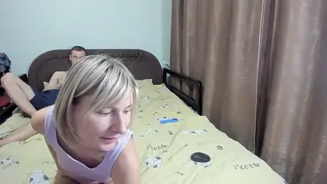 StellaBlondie webcam model stream image