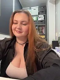 CandyShoopp webcam model stream image