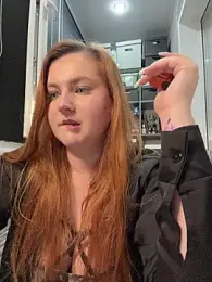 CandyShoopp webcam model stream image