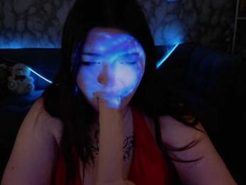 StarryDoll webcam model stream image