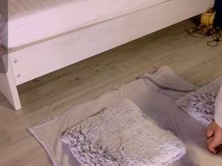 mishel-blessing webcam model stream image