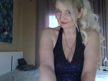 Mellica webcam model stream image