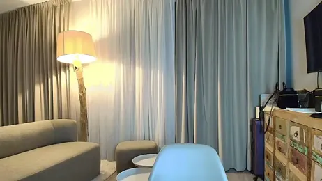 shayblonde webcam model stream image