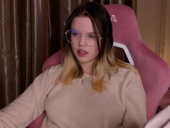 HannaCristal webcam model stream image