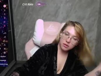 reginasmilee webcam chaturbate model stream image