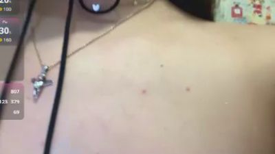 CloraQuail webcam cam4 model stream image