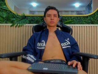 Ethan Lowell webcam model stream image