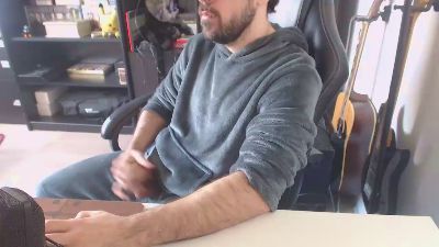 aventurierparis webcam cam4 model stream image