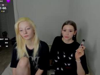 holybabe342 webcam model stream image